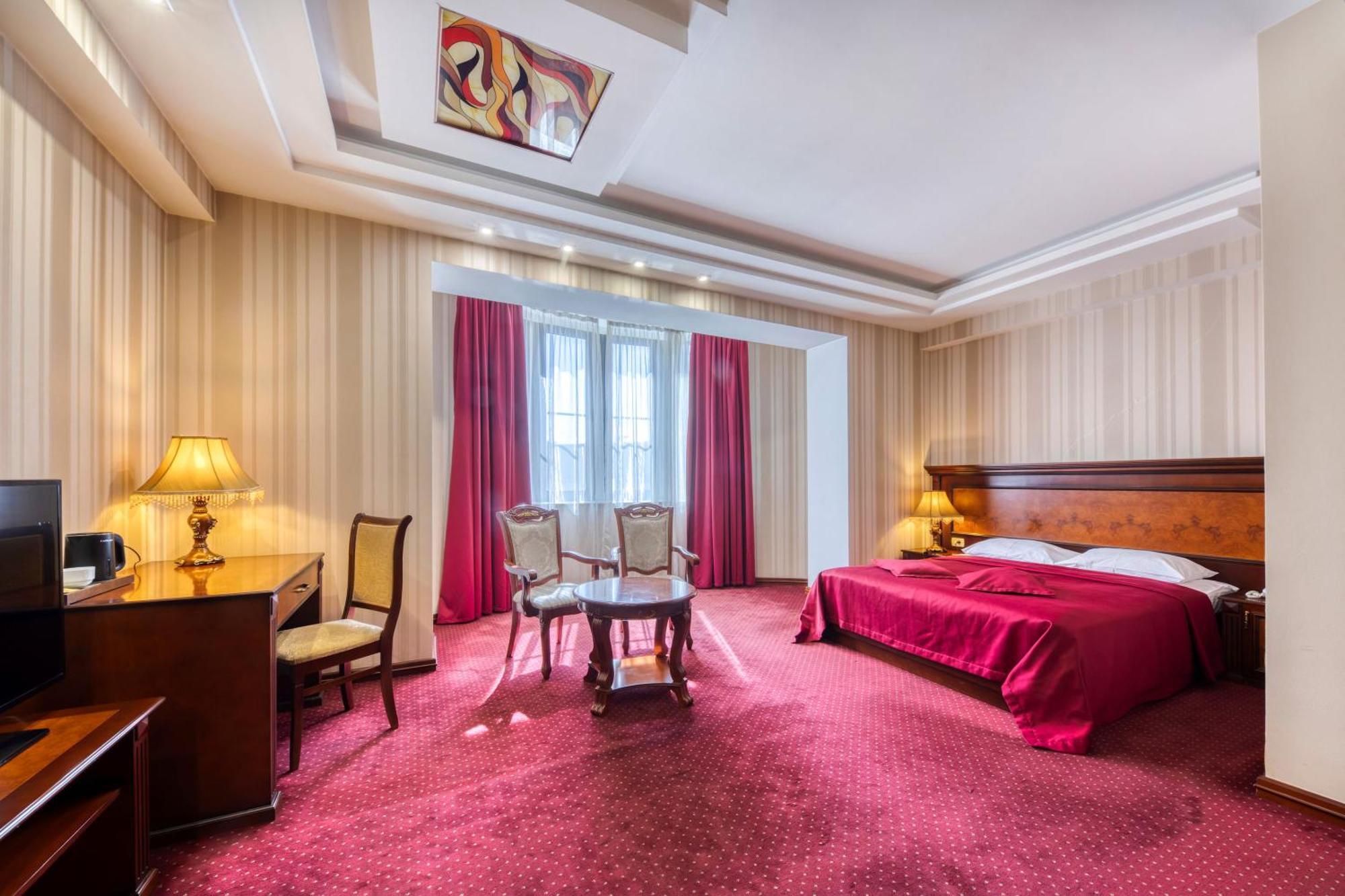 Spa Hotel Grace Forum エレバン 部屋 写真